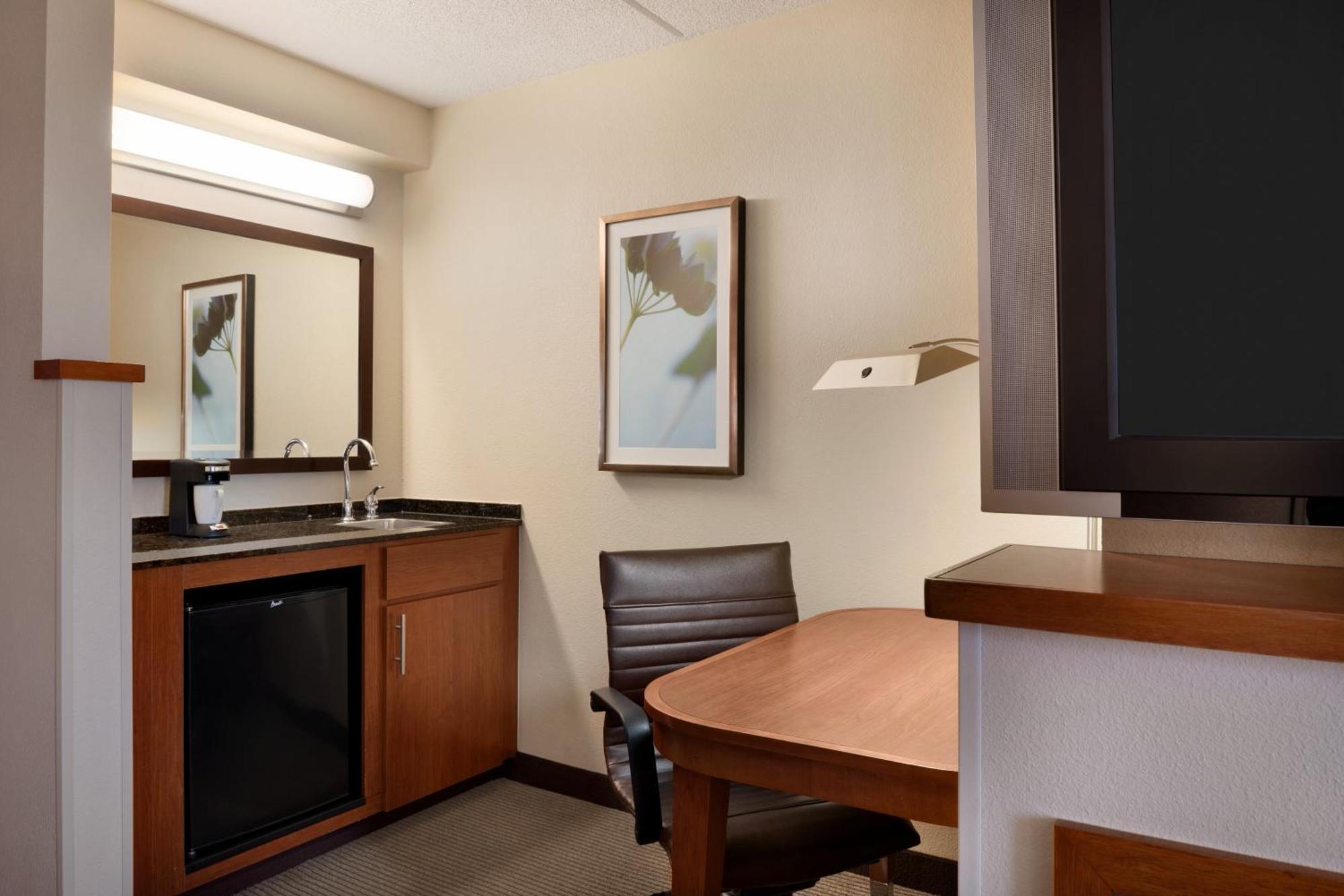 Hyatt Place Chicago Hoffman Estates Bagian luar foto