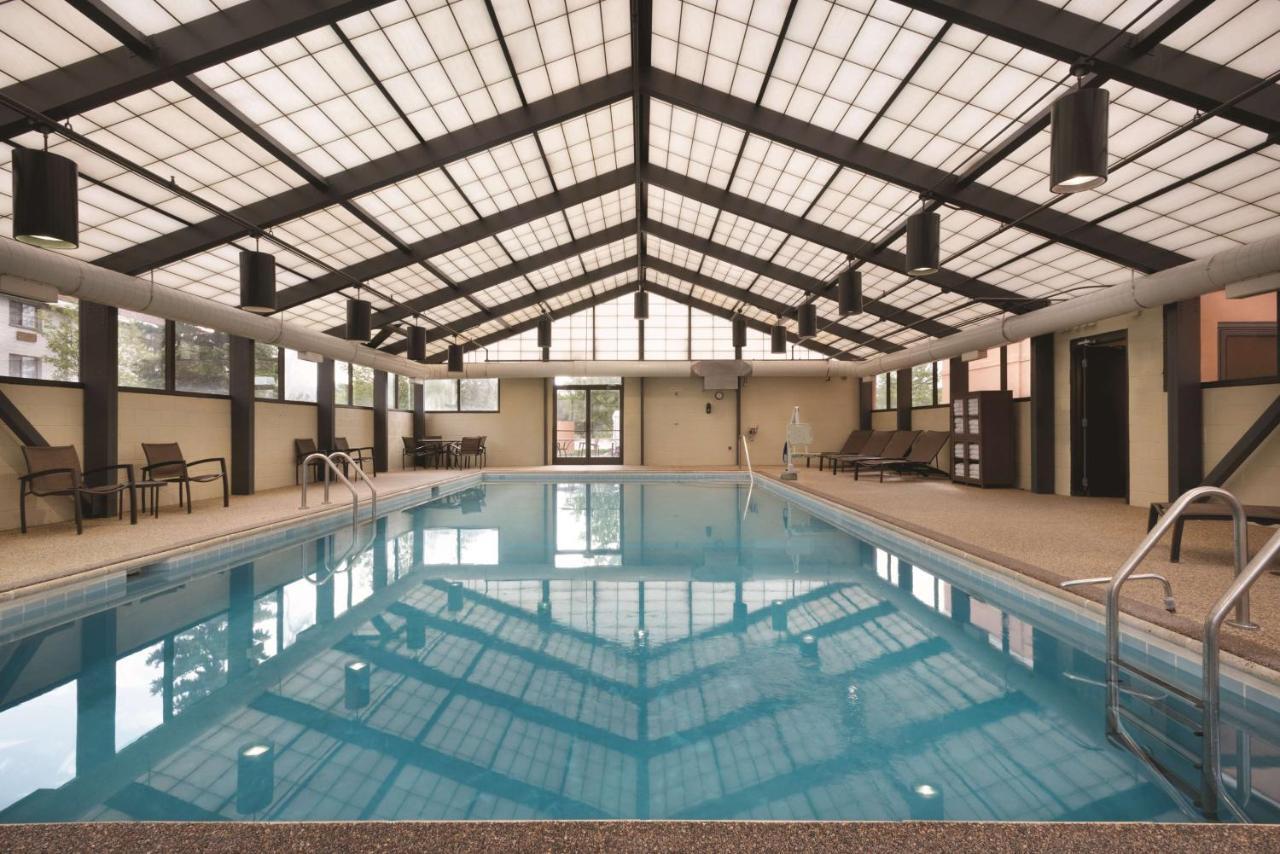 Hyatt Place Chicago Hoffman Estates Bagian luar foto